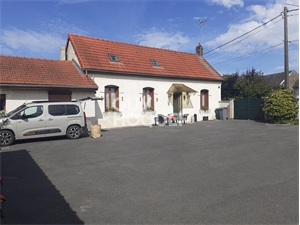 maison-villa à la vente -   80200  PERONNE, surface 145 m2 vente maison-villa - APR657388